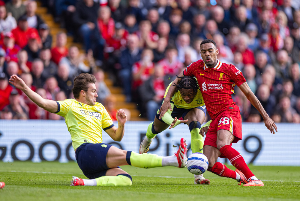 津媒谈邵佳一：土帅对阶段性考核的要求无异议且薪酬好商量