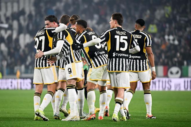 拉菲尼亚：巴西球员不自律的刻板印象已过时；曾想过放弃足球（拉菲尼亚直言：给巴西球员扣上“不自律”标签已过时；他曾一度想放弃足球）