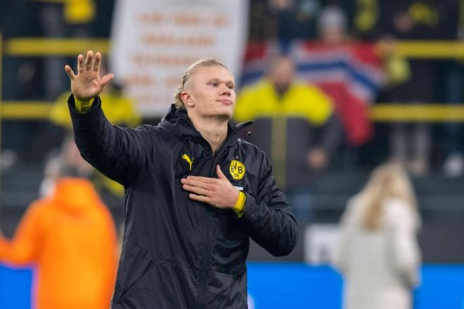 下半场还有机会吗？杨瀚森半场2中0得0分4犯规