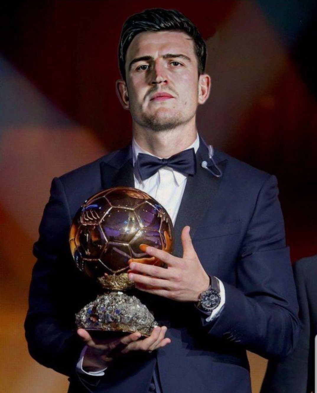 世俱杯金靴赔率：姆巴佩1赔5.5居首 哈兰德紧追（世俱杯金靴赔率出炉：姆巴佩以1赔5.5领跑，哈兰德紧随其后）